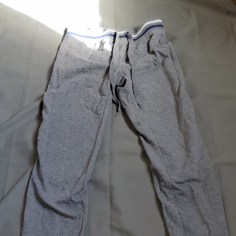 Aero sweats